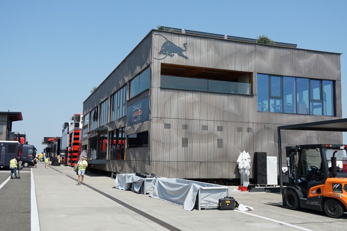 Hétvégén Magyar Nagydíj. Itt vannak az első fotóink! 14