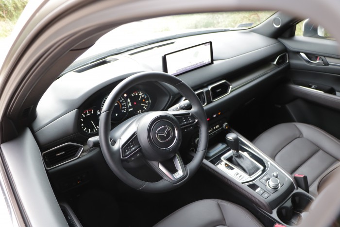 Egy SUV azoknak, akik szerint régen minden jobb volt 8