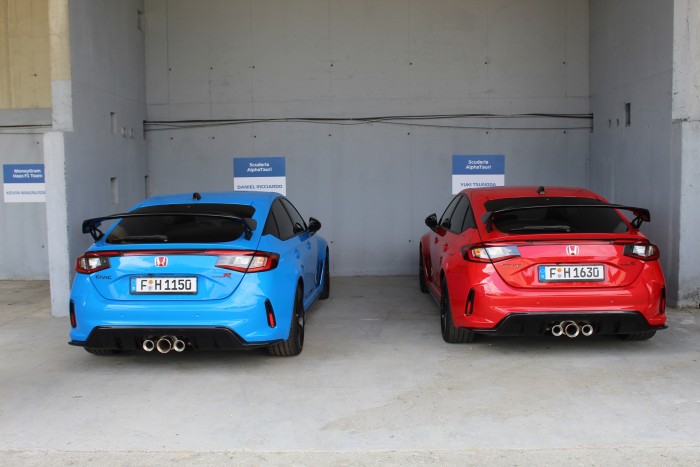 Ilyen autókkal járnak az F1-sztárok Magyarországon 2023-ban 6 | Vezess Ilyen autókkal járnak az F1-sztárok Magyarországon 2023-ban 6