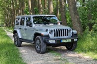 Lehet környezetbarát egy terepjáró? A Wrangler megpróbálja 53