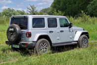 Lehet környezetbarát egy terepjáró? A Wrangler megpróbálja 48