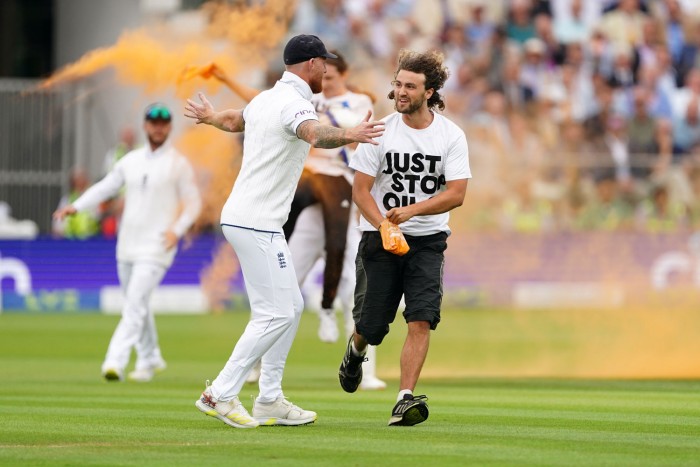 Életveszélyes akciótól félnek a Forma-1-ben