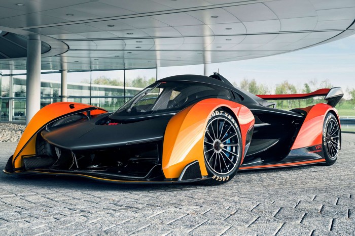 Brutálisan gyors a számítógépes játékból valósággá vált hiperautó