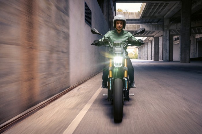 Elektromos élmény-BMW két főre 6