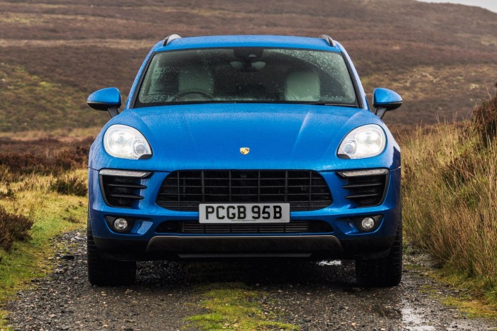 Tucatnyi autótípusnál találtak veszélyes hibákat 9