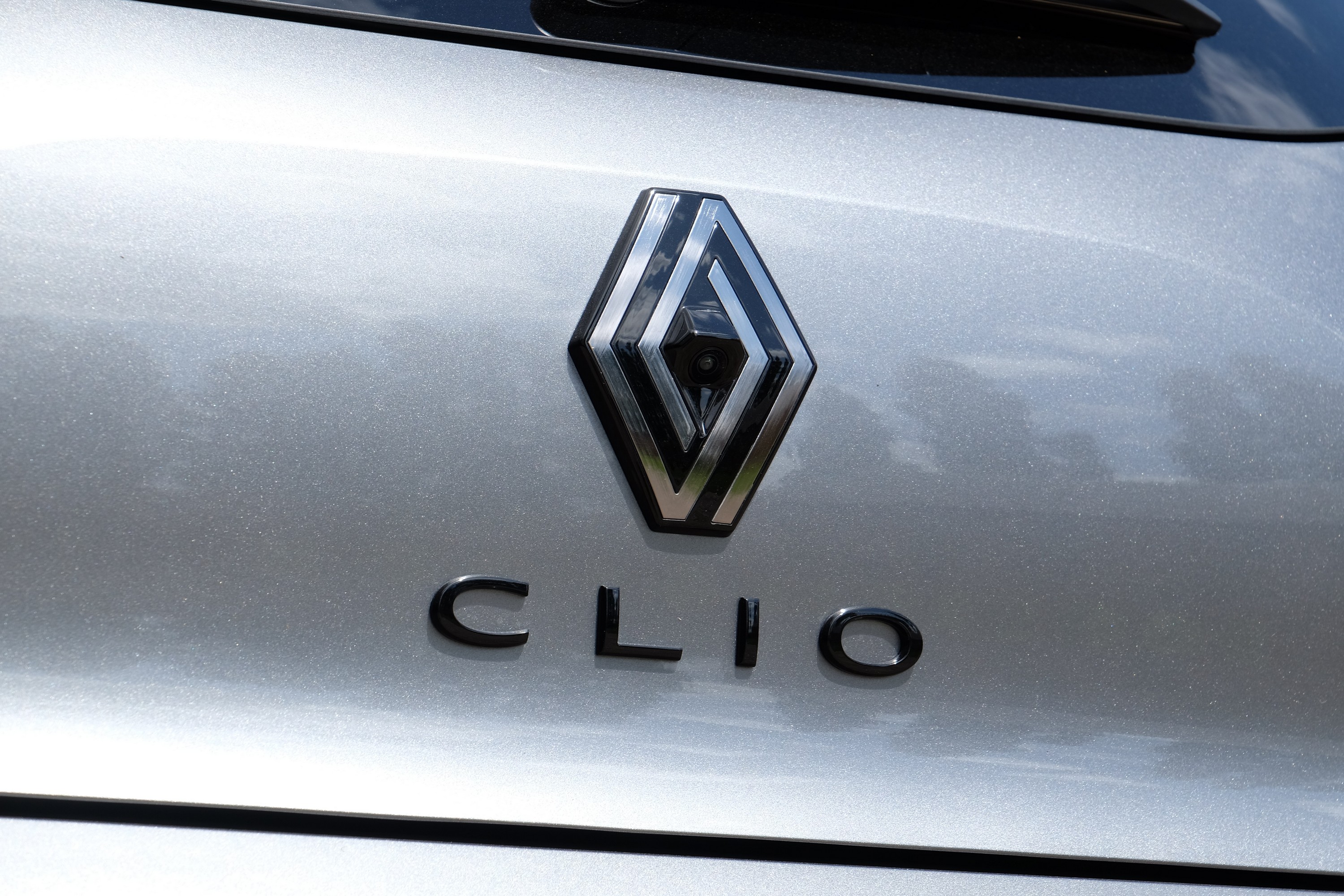 Újra menő lehet a kisautó – Renault Clio 2023 13