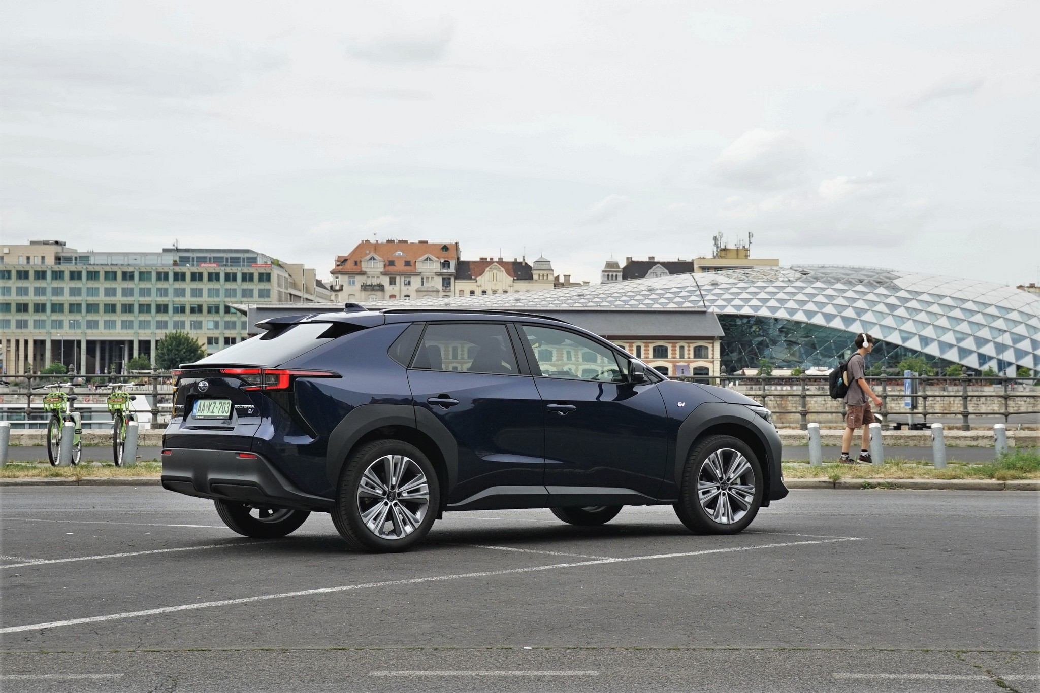 Bubunak vége, hangtalan a legújabb Subaru, a Solterra 5