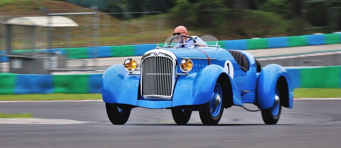 90 éves versenyautó a Hungaroringen!