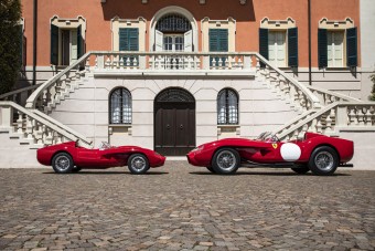 40 millió ez a Ferrari, pedig csak a gyerek vezetheti