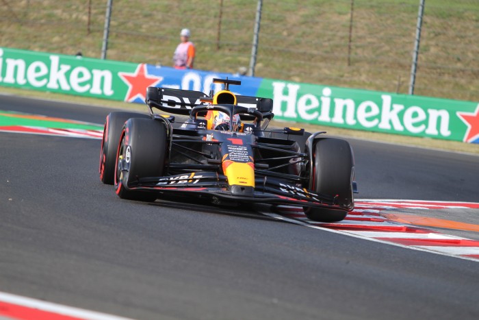 F1: Leclerc az élen, a Red Bull és a Mercedes sehol 1