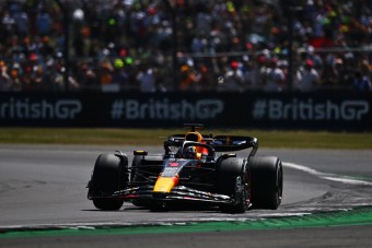 F1: Villantott a Williams, de Verstappené az első edzés