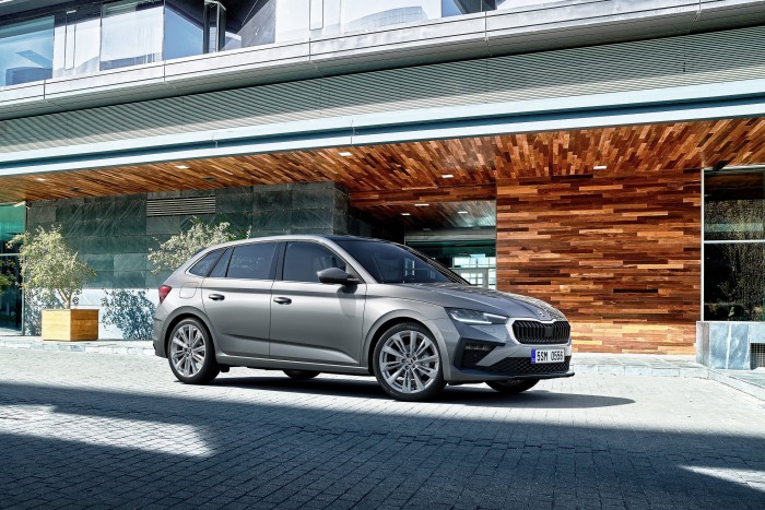 Felnőttszolgáltatásokkal újultak a kis Škodák 7 | Vezess Felnőttszolgáltatásokkal újultak a kis Škodák 7