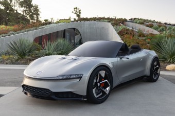 Nagyon gyors, nagyon drága az elektromos luxuskabrió