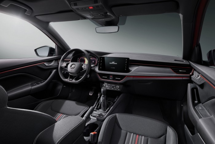 Felnőttszolgáltatásokkal újultak a kis Škodák 9 | Vezess Felnőttszolgáltatásokkal újultak a kis Škodák 9