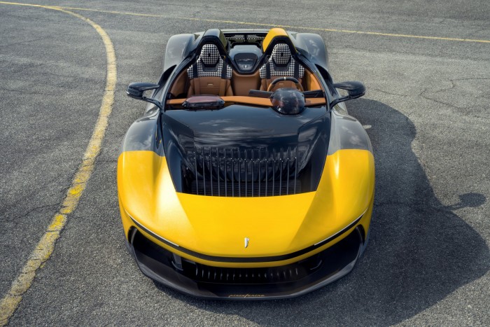 300 km/órás száguldás, szélvédő nélkül 10 | Vezess 300 km/órás száguldás, szélvédő nélkül 10