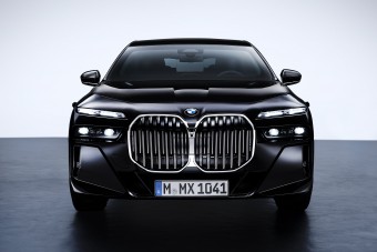 Szia Uram, páncélozott villanyautó érdekel?