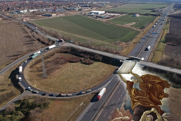 Itt az autópályás közlekedés tízparancsolata