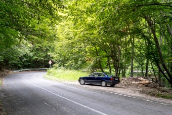 A magyaroknak ettől válik önfeledtté az autózás