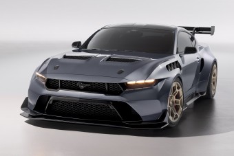 Ez a Ford Porschékkal vetekszik, Ferrarit reggelizik