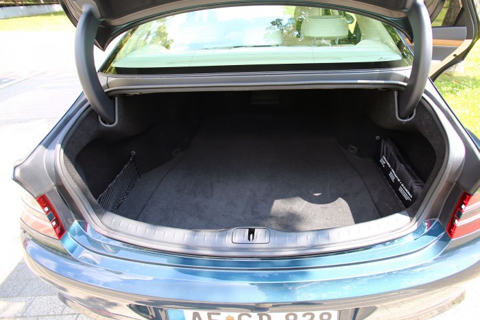 Új luxusautók terjednek Magyarországon 10