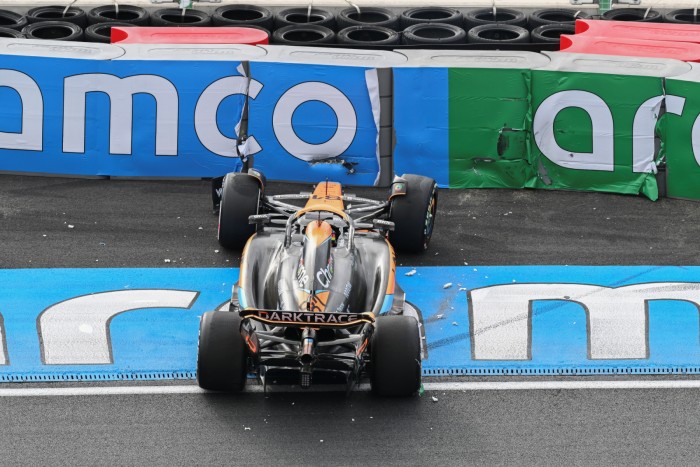 F1: Műthetik Ricciardót, hetekre kidőlhet 3