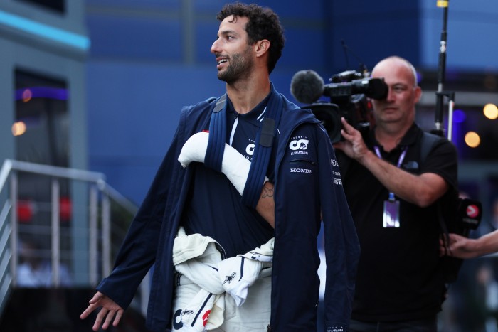 F1: Műthetik Ricciardót, hetekre kidőlhet 2