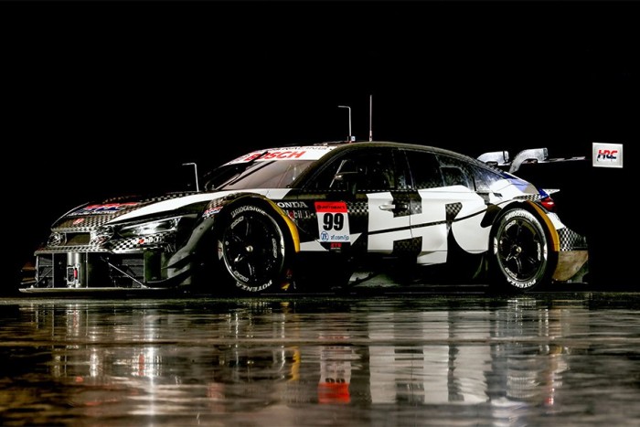 Új versenyautót épít a Honda