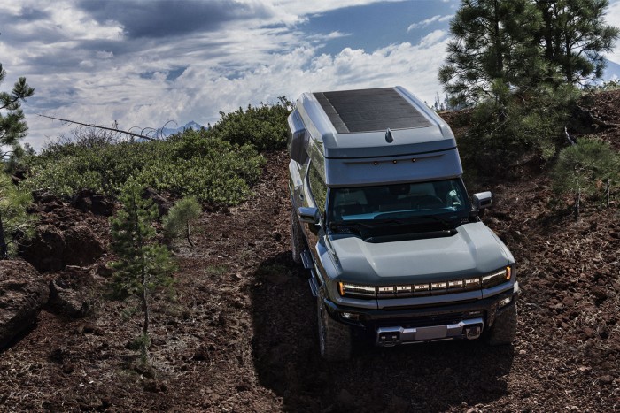 Ez a Hummer lakóautó az ötcsillagos kempingálom 5