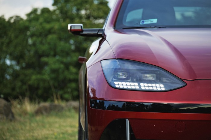 Ilyen, amikor egy villanyautó elég tökös 7