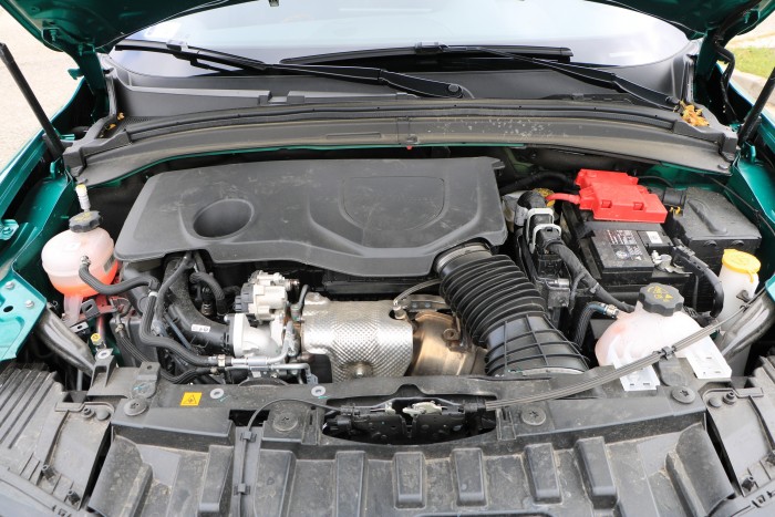 Az átlagos autóvásárlók fejét tekerné el az új Alfa Romeo 13