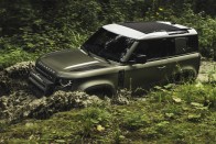 Elektromos kis testvért kap a Land Rover Defender 2