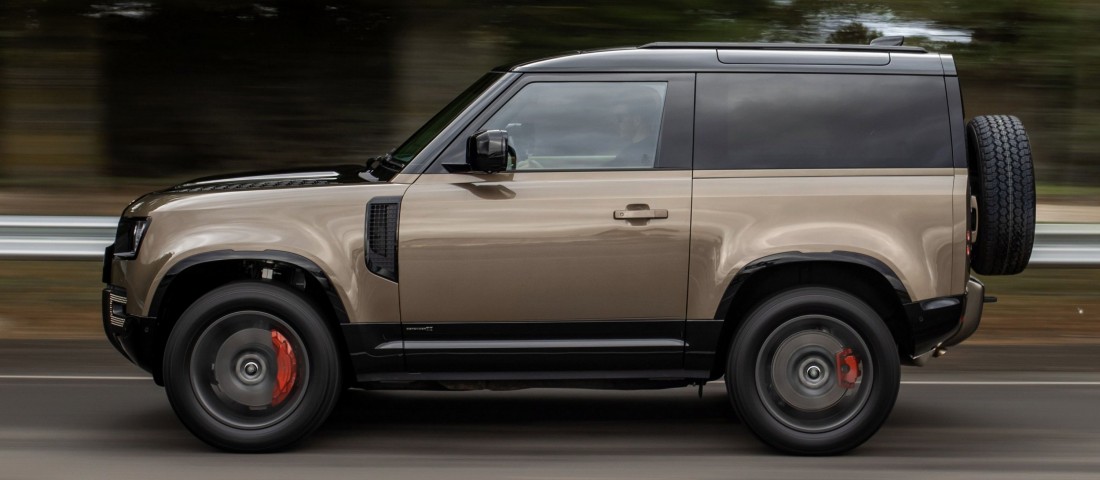 Elektromos kis testvért kap a Land Rover Defender