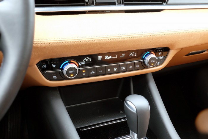 Modern autó, a régi szép idők minden erényével 12