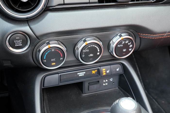 Mindent megad, amit csak akarhatsz egy autótól 17