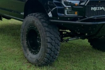 Ezt a szörnyet az sem vágja hanyatt, ha nagy a család