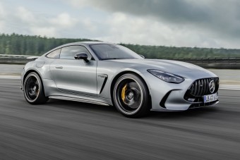 Nagyot nőtt, mégsem változott a legvadabb Mercedes