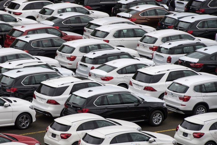 Drága autókat vesz a magyar a súlyos infláció idején 1