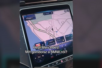 Megkérdeztünk egy Mercedest, mit gondol a BMW-ről – A válasz zseniális!