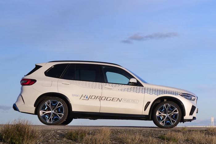 Vízköpő BMW-k járják be Európát 6