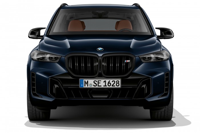 Frissült a világ kedvenc golyóálló autója 7