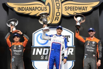 Megalázó pofont kapott a McLaren a pilótától