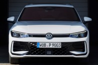 Mennyire Škoda az új Volkswagen Passat? 42