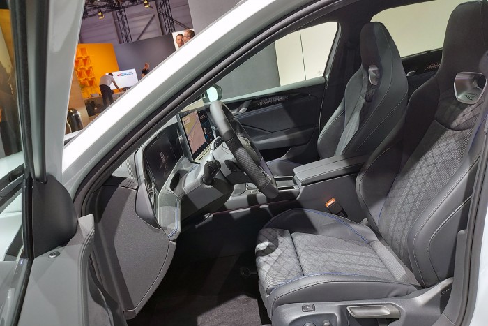 Mennyire Škoda az új Volkswagen Passat? 15