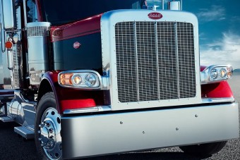 Jövőre indul a Peterbilt csőrös gyártása