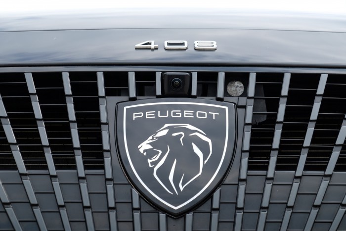 Francia különc, sportos szerkóban – Peugeot 408 GT 20