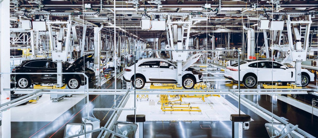 Keményen megsarcolhatják a luxusautók tulajdonosait