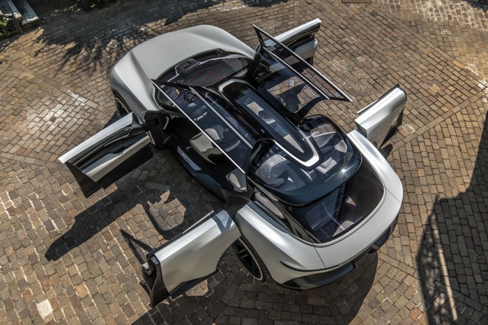 Egyszerre brutális és elegáns ez az olasz tanulmányautó 7 | Vezess Egyszerre brutális és elegáns ez az olasz tanulmányautó 7