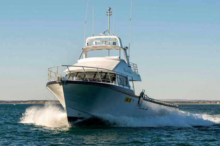 Teherautó-gyártó adta a motort ehhez a hajóhoz