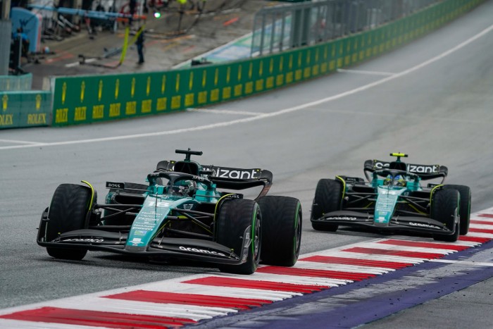 Kirúghatatlan az F1 legszürkébb pilótája 2