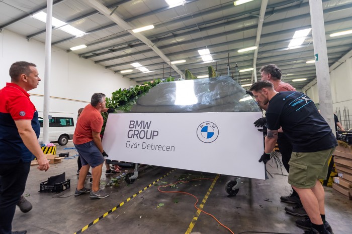 Elkészült az első BMW, amit Debrecenben szereltek össze – élőben láttuk 20 | Vezess Elkészült az első BMW, amit Debrecenben szereltek össze – élőben láttuk 20